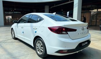 Hyundai Elantra, 1.6L, 2019 il, 100.300 Km dolu