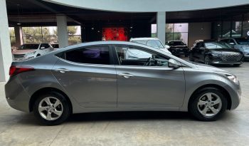 Hyundai Elantra, 1.6 L, 2015, 107.000 Km dolu