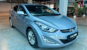 Hyundai Elantra, 1.6L, 2014 il, 136.000 Km dolu